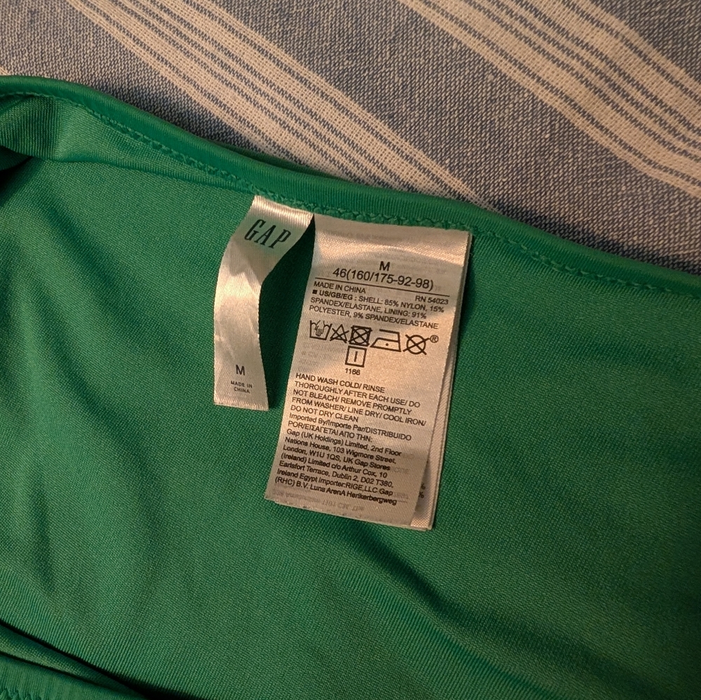 GAP Vibrant Green High Rise Bikini Bottom - Picture 4 of 4